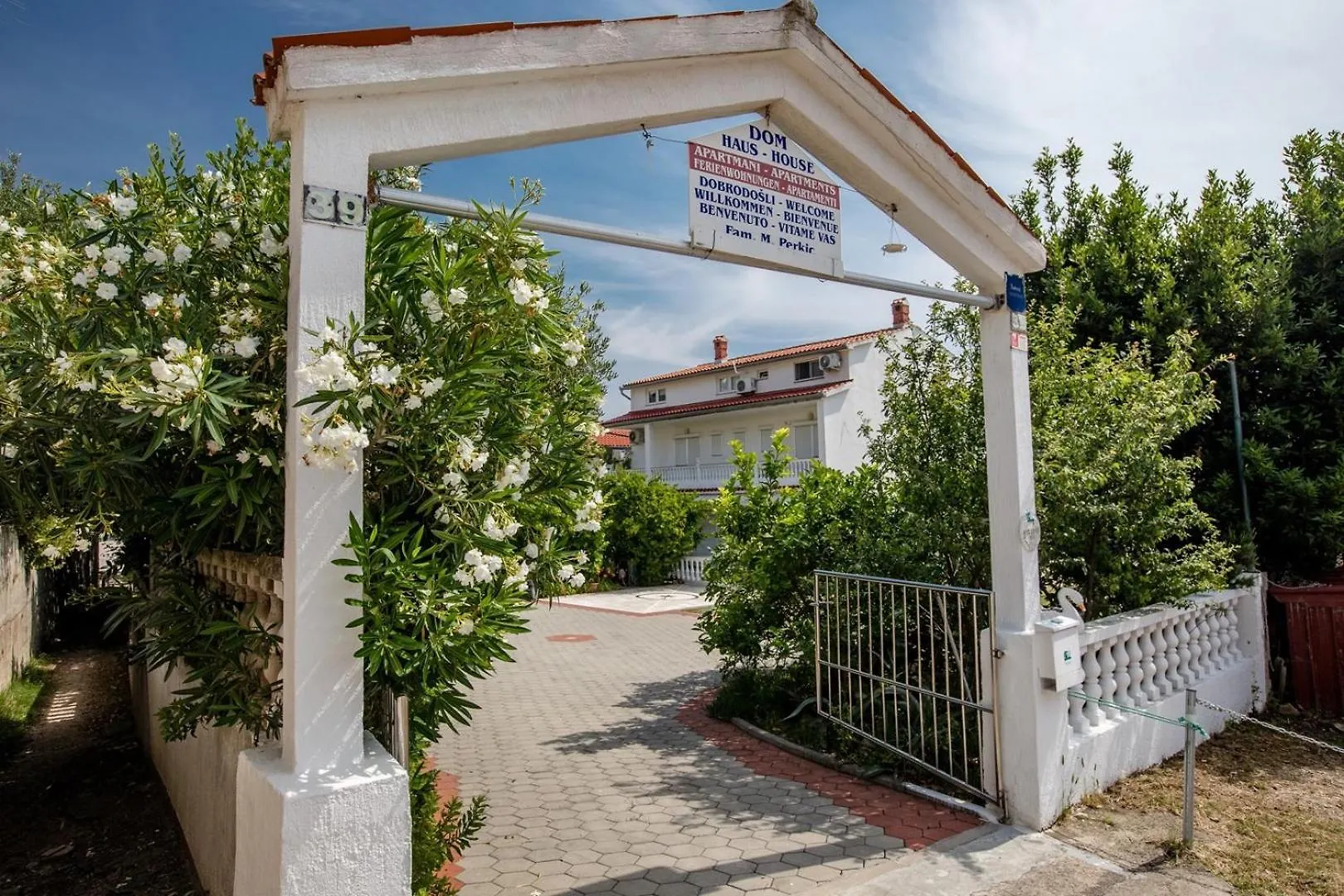 Apartment Complex Marjeta Rab Palit
